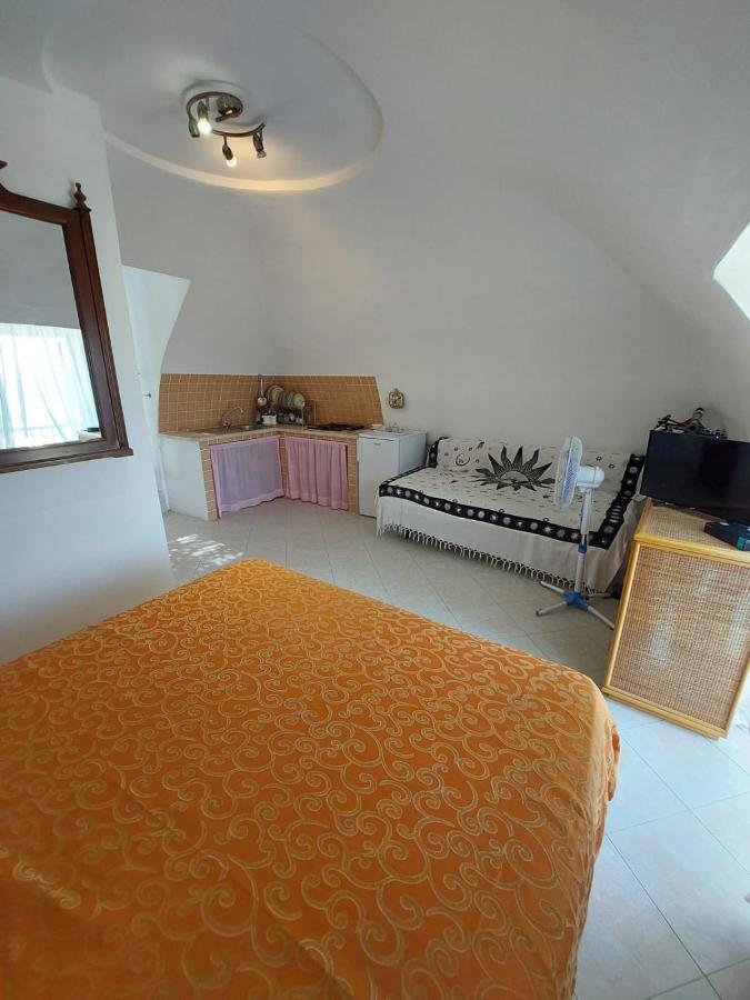Casadelpino Residence La Piana Ponza Exterior photo